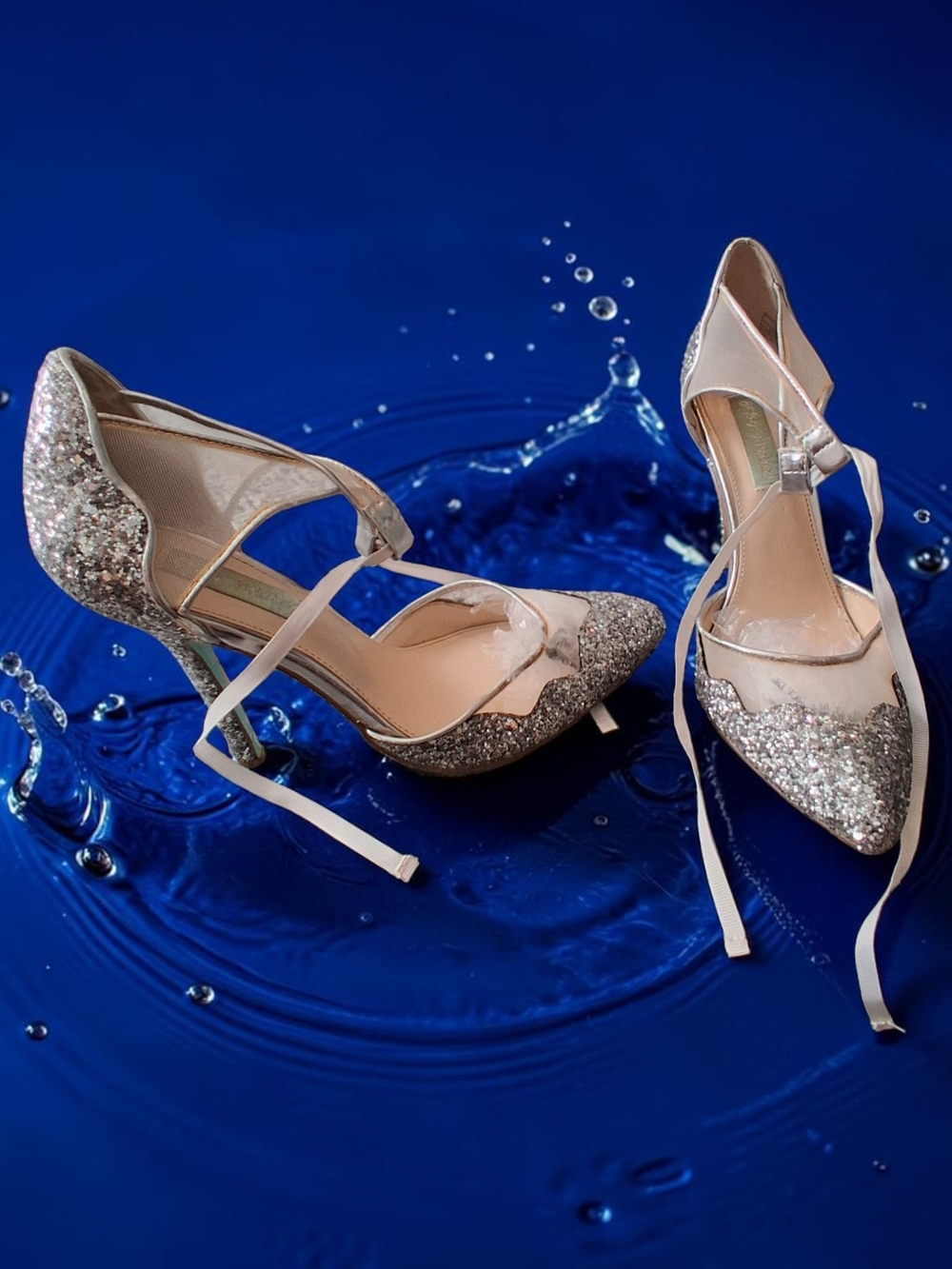 Betsey Johnson Silver Glitter Pointed Heels with Pale Ribbon Straps Size 8 Cute